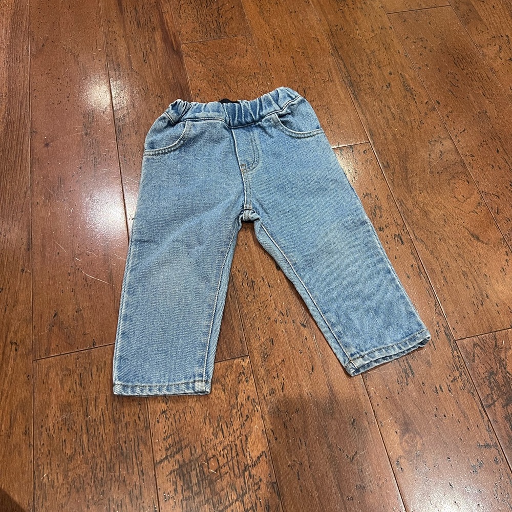 The simple folk jeans 2/3